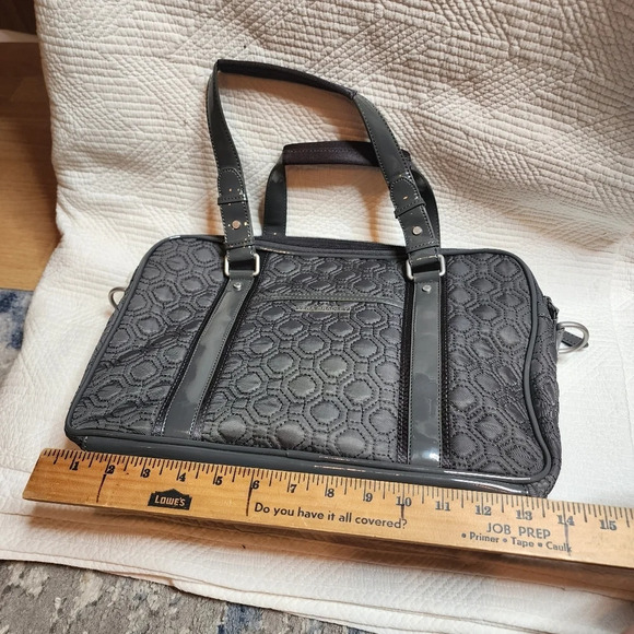 Bundle! Vera Bradley Grey Quilted bag with crossbody strap and Wallet. New! - Picture 13 of 16